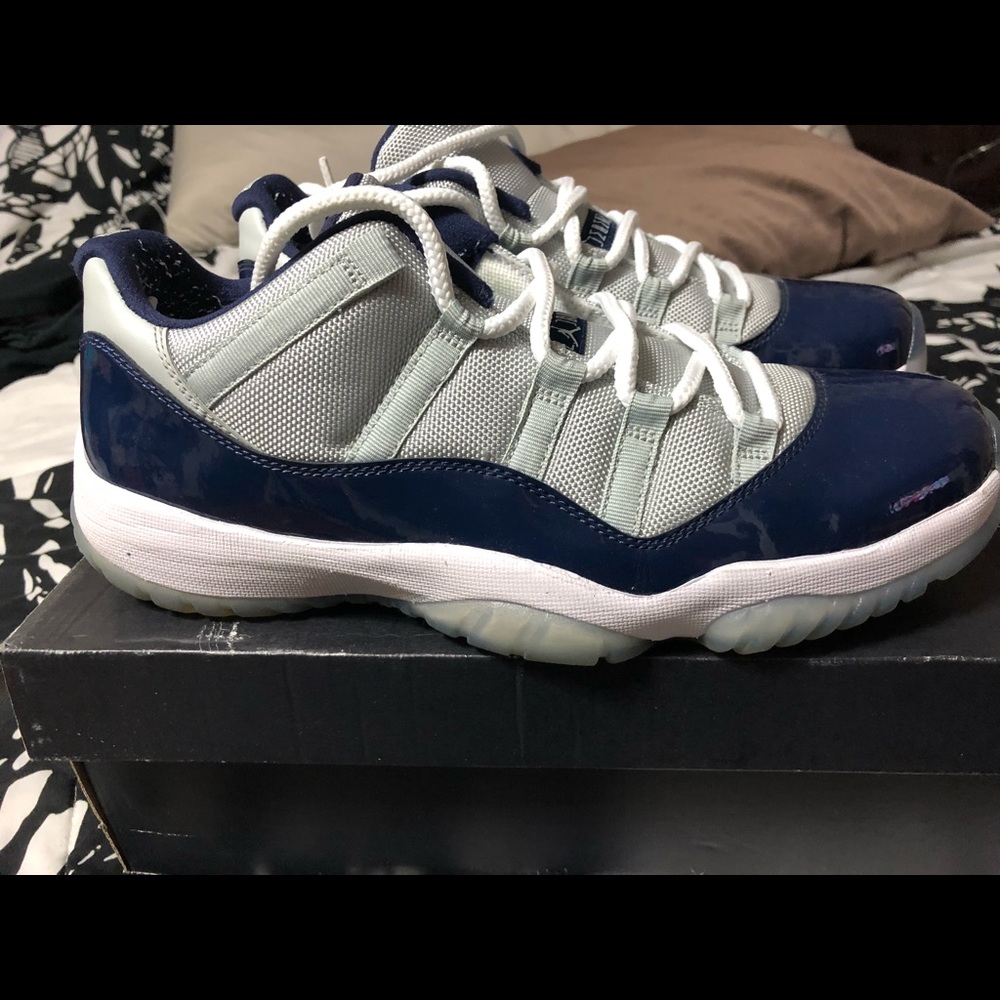Jordan retro 11 low George Town